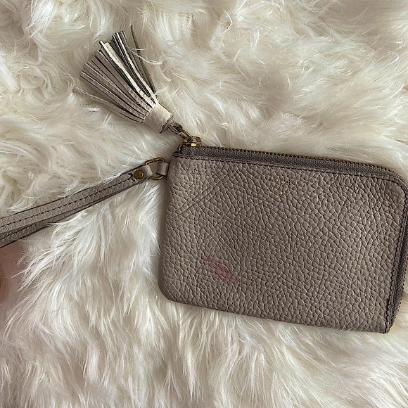 🌟 Fossil Clutch Wallet